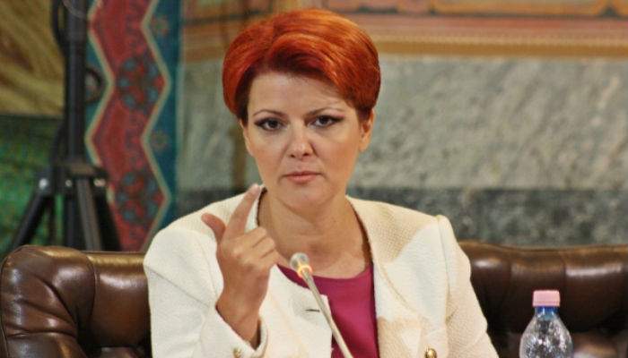 Să vadă şi ea cum e! Iubitul Olguţei Vasilescu i-a promis că-şi face mărire de penis, dar şi-a scurtat-o cu 2 cm