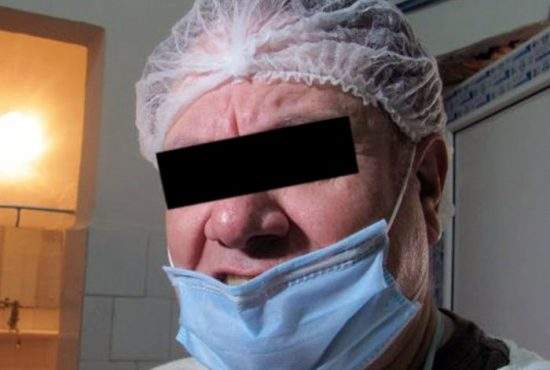 La domiciliul unui medic din Bucureşti s-au găsit operaţii chirurgicale contrafăcute