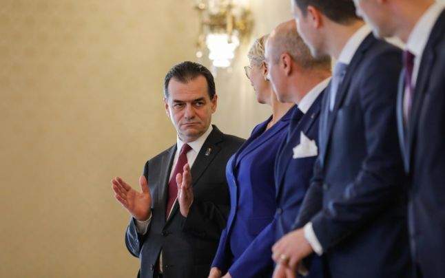 Orban garantează că noul ministru e expert în spirt: „Îl cheamă Nelu şi e din Vaslui”