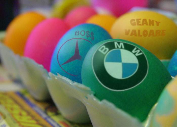 De Paşti, cocalarii îşi încondeiază ouăle cu sigla BMW sau Mercedes