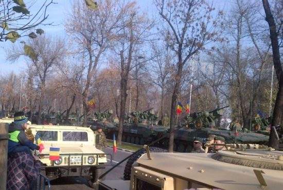 12 lucruri despre parada militară de Ziua Națională de la Arcul de Triumf