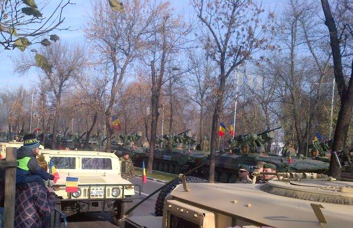 12 lucruri despre parada militară de Ziua Națională de la Arcul de Triumf