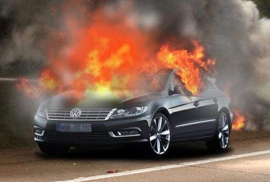 Studiu. Singura metodă prin care un Volkswagen poate scoate mai mult fum e să-i dai foc