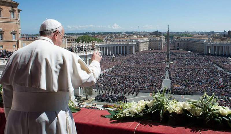 10 motive pentru care e mai bine să serbezi Paștele catolic