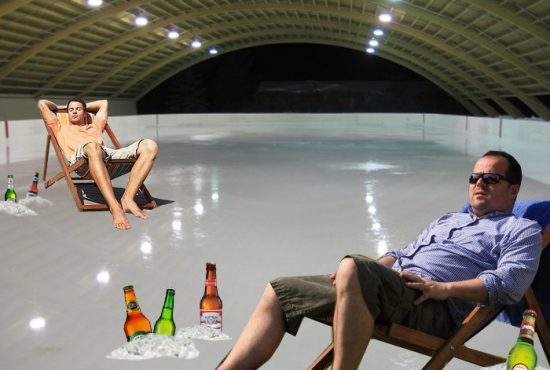 Respect! La AFI Palace Cotroceni se mai deschide un patinoar, unde să-și țină bărbații berea la rece