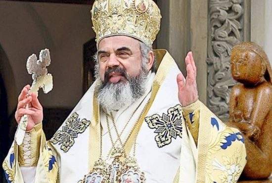 Patriarhul spumegă. Noi n-avem catedrală şi statul dă 11 milioane de Euro pe Cuminţenia Pământului?