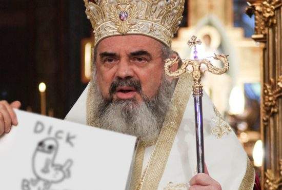 Auzind că la Charlie Hebdo vin acum multe donaţii, Patriarhul Daniel l-a desenat şi el pe Mahomed