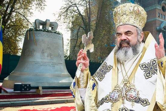 Clopotul Catedralei bate ”bang-bang” în loc de ”bani-bani”! Patriarhul e scandalizat