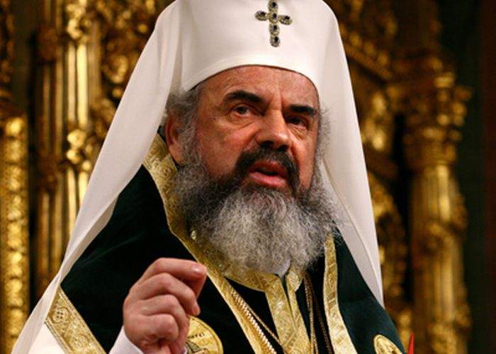 Patriarhul Daniel, veste proastă pentru români: Dumnezeul beţivilor nu va mai lucra gratis