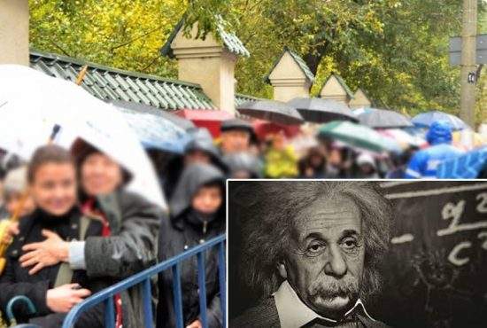 Mustaţa lui Einstein va fi adusă la Bucureşti, să aibă şi ateii un loc de pelerinaj