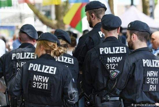 10 lucruri despre rasismul poliţiei din Germania faţă de români