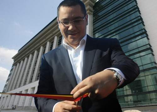 Biblioteca Naţională a inaugurat aripa Victor Ponta, cu zeci de mii de volume semnate de premier