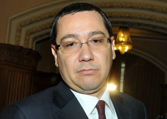 Victor Ponta se reînscrie în PSD, scârbit de câte slugi pesediste au venit în Pro România