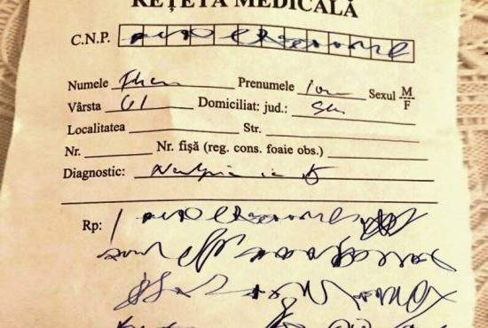 Românii iau medicamente greşite, că farmaciştii nu înţeleg ce scriu medicii pe reţetă