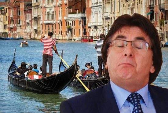 Robu se autodepăşeşte anul ăsta: inspirat de Veneţia, va inunda toate străzile din Timişoara ca să bage gondole