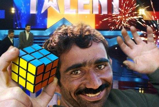 Românii au talent! Un ţigan a uimit juriul furând un cub Rubik în doar două secunde