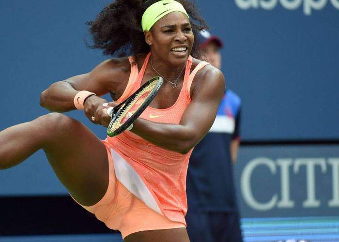 Serena Williams, acuzată că e bărbat după ce a făcut o parcare laterală din prima