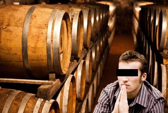 Un vasluian de 19 ani, dat dispărut! A trimis un SMS către familie „Vine Apocalipsa! Plec în cramă!”