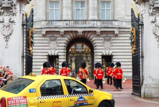 După București, ilfovenii de la Pelican Taxi au ajuns și la Londra