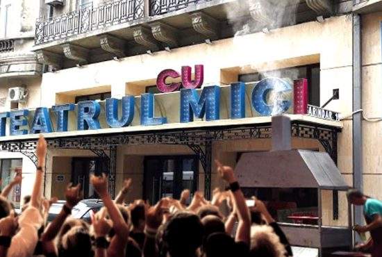 Ca să aibă succes la public, Teatrul Mic îşi schimbă numele în Teatrul Cu Mici