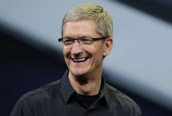 Tim Cook, CEO Apple, a recunoscut că e gay. 10 efecte ale dezvăluirii sale