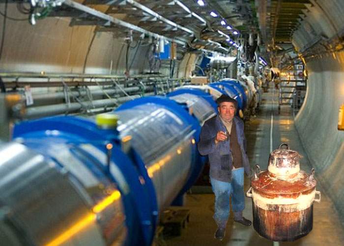 După ce-au spus ieri că universul n-ar trebui să existe, savanții de la CERN revin azi cu precizări: ”Nu mai beau niciodată!”