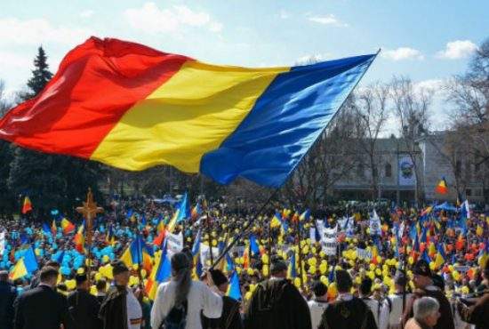 Anul Centenarului ar putea aduce unirea cu Moldova. Încă un an cu PSD şi vom fi la fel de săraci ca ei!