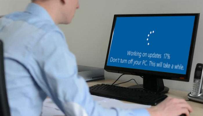 Deranjat de update-urile lungi de Windows? Cu cât te uiţi la mai mult porno, cu atât durează mai mult