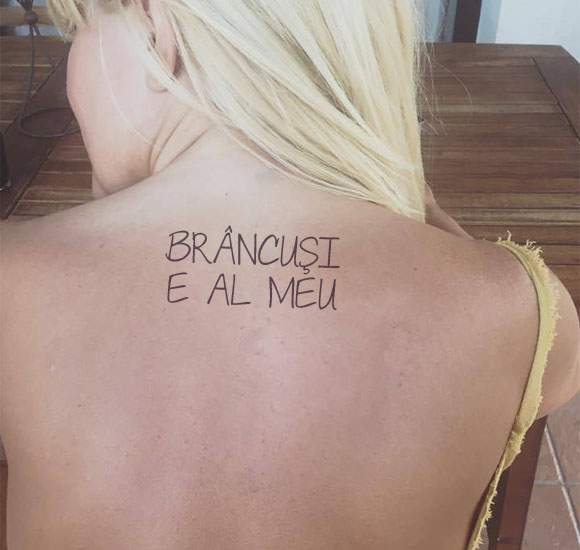 Fotogalerie! Alte 10 mesaje pe care Elena Udrea le-a transmis fanilor de pe Facebook