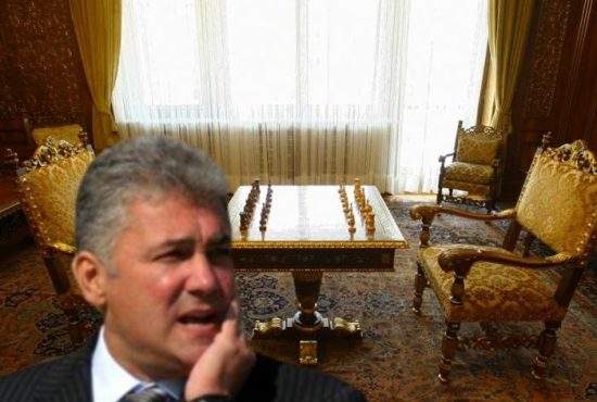 Mai mulţi demnitari, în vizită la vila lui Ceauşescu: Incredibil în ce sărăcie trăia!