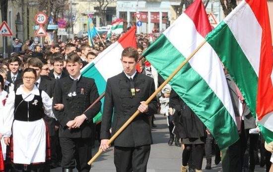 De ziua lor națională, ungurii sunt încurajați să se adune toți în centrul Clujului