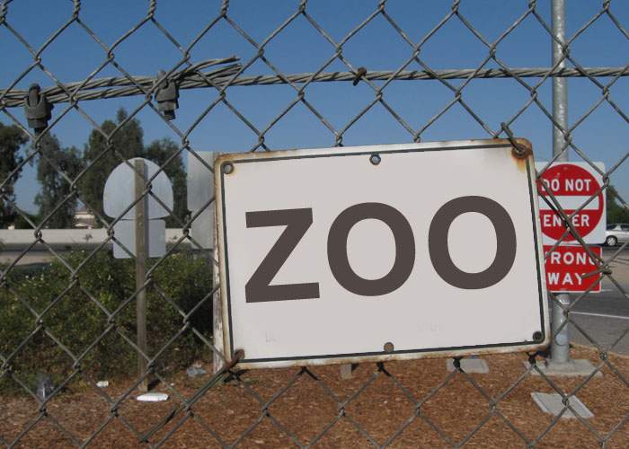 Respect! Sârbii au montat deja pe gardul construit de unguri la graniţă o plăcuţă cu “Zoo Hungaria”