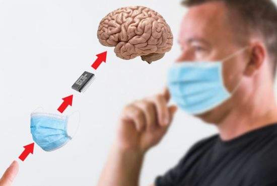 Un român care s-a scobit în nas prin mască şi-a împins cipul 5G direct în creier
