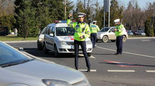 Noi restricții în Mamaia! E interzis cu ardei sau smântână din afara stațiunii