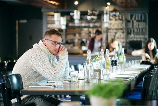 Restaurantele se redeschid treptat. Comanzi în septembrie, mănânci în octombrie