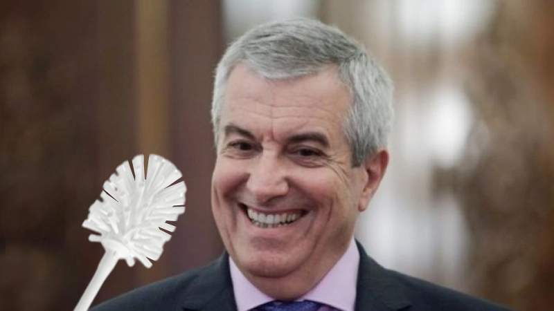 Secretul zâmbetului lui Tăriceanu: se spală pe dinți cu peria de WC