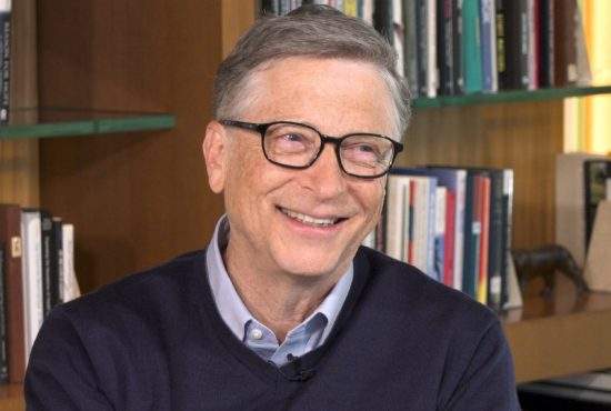 De Sf. Ciprian, Bill Gates le-a urat sănătate tuturor românilor cu cip