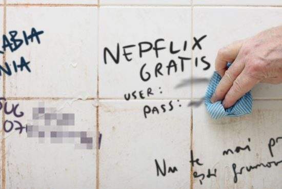 Netflix a şters parola din WC-ul Gării de Nord cu care se logau 4 milioane de români