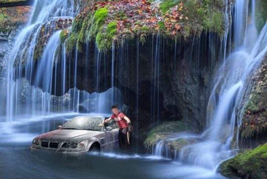 Cascada Bigăr a căzut pe un cocalar care spăla BMW-ul sub ea