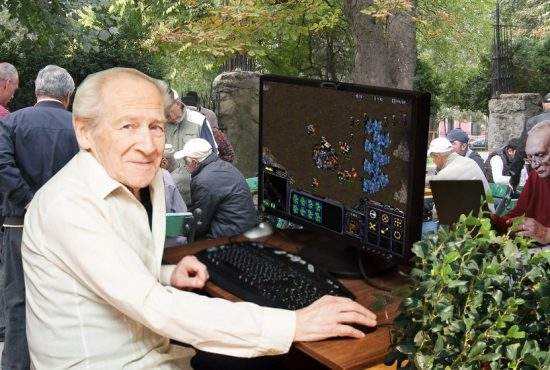 În parcul IOR va fi amenajat un spaţiu pentru pensionarii care se joacă Starcraft