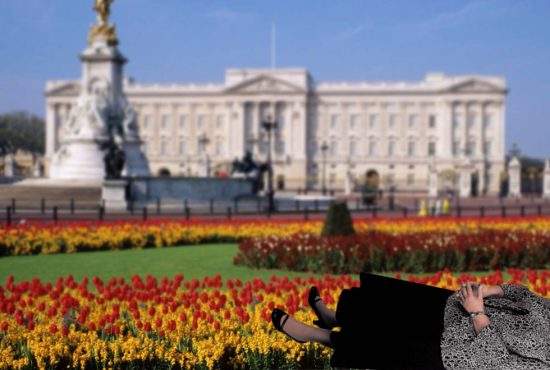 Regina Marii Britanii, găsită iar într-un șanț după 5-6 pahare de vin românesc