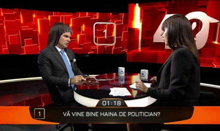 Păruială în direct între Rareș Bogdan și Denise Rifai, că erau îmbrăcate la fel