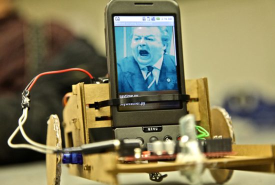 CEC lansează robotul Vadim, pentru clienții care au nemulțumiri