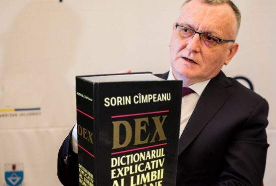 Cîmpeanu s-a trecut autor al DEX-ului și pretinde că a scris tot ce există în limba română