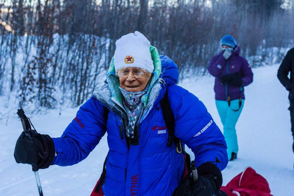 Iliescu și-a întrerupt ultramaratonul arctic ca să poată merge la funeraliile reginei