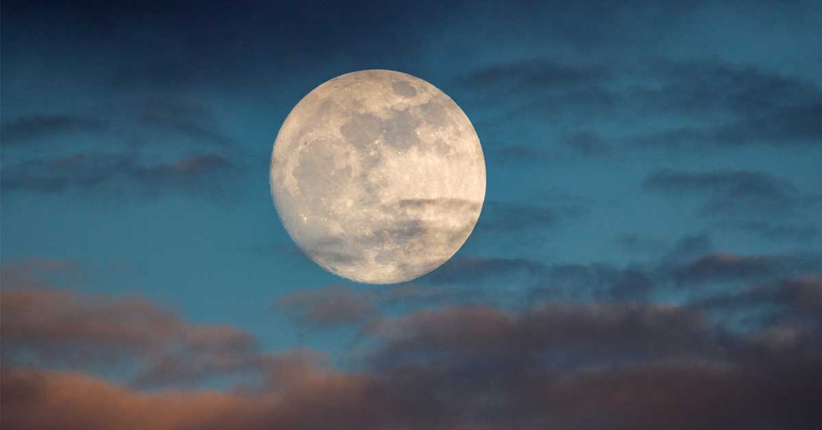 Luna reapare pe cer după ce România şi-a plătit datoria la Agenţia Spaţială Europeană