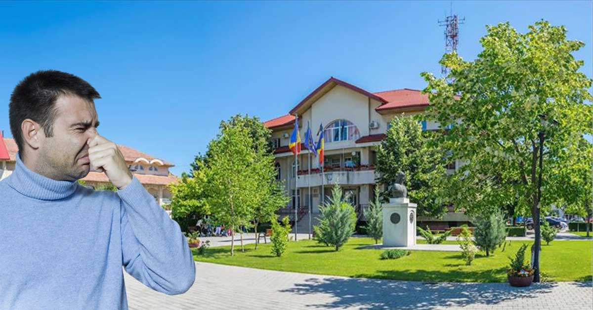 Cei din Snagov nu știu dacă mirosul de nespălați vine din Ploiești sau București