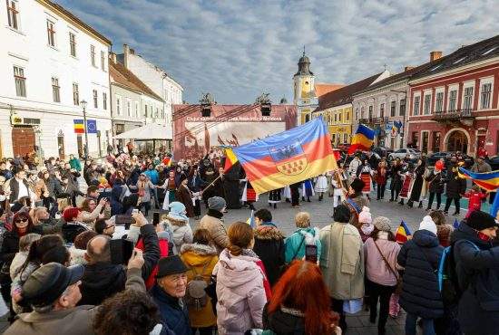 Sărbătoare uriașă în Ardeal! Oamenii celebrează că în 1859 nu s-au unit cu Moldova