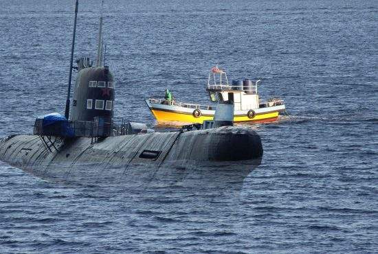 Ruşine naţională! Submarinul românesc Delfinul, capturat la năvod de un pescador turcesc