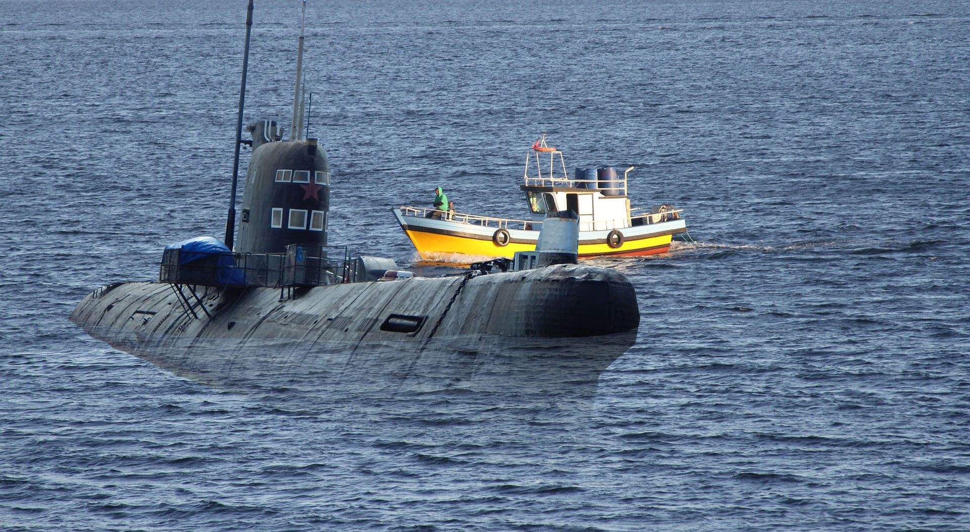 Ruşine naţională! Submarinul românesc Delfinul, capturat la năvod de un pescador turcesc